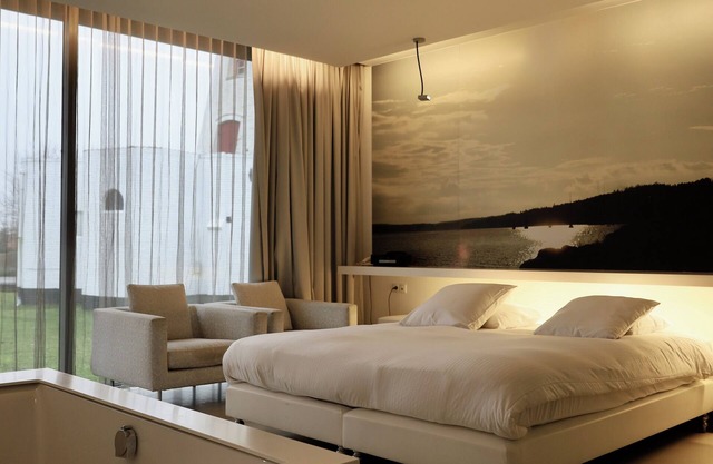 D-Hotel