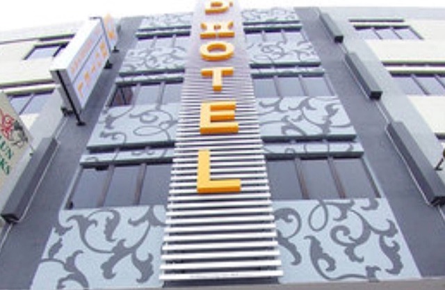 D' Hotel