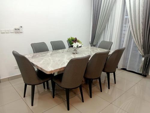 D'Marvela Homestay & Event