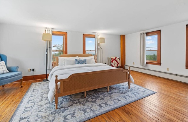 D-Miles Smith Farm Suite