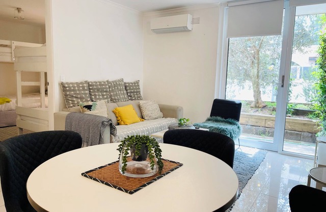 D101 Charming apartment in North Melbourne