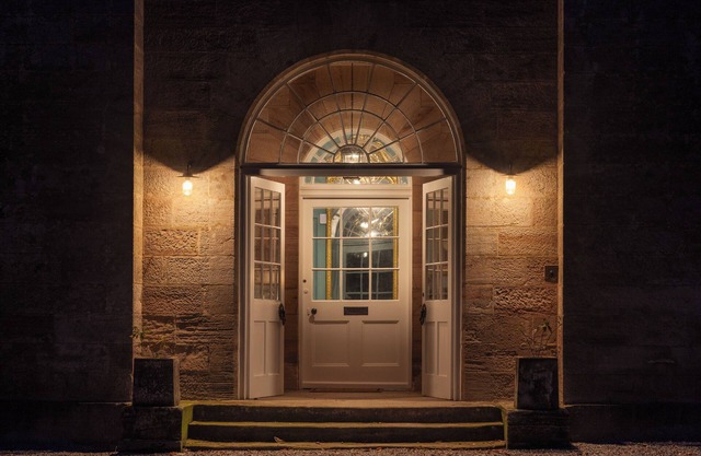 Dabton House
