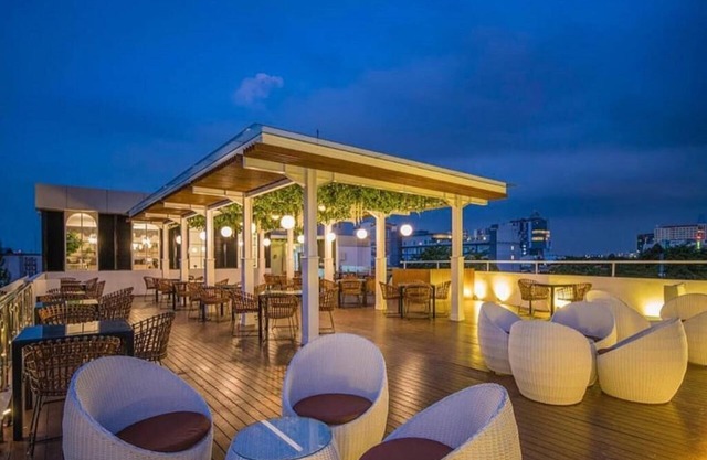 Daima Norwood Hotel
