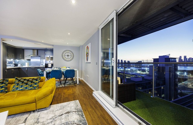 Daimee's Place 2 Bed and 2 Bath Property