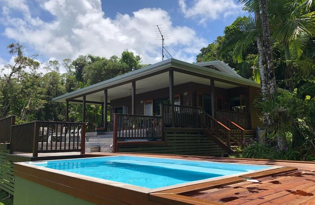 daintree valley cottage