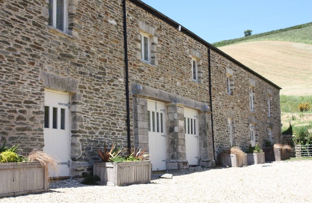 Daisy Barn - Beautiful Grade 2 listed conversion