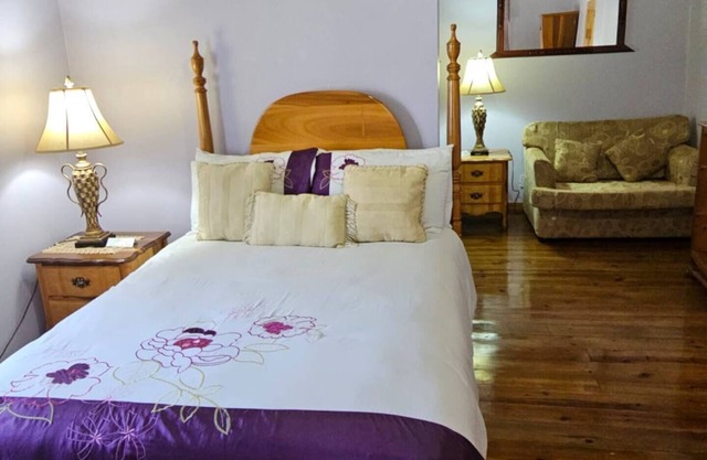Dalkeith Cottage-Lavender
