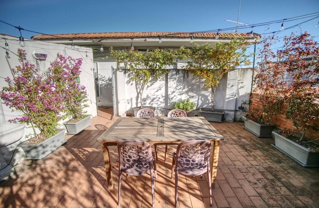 Dalmazia Home in Florence