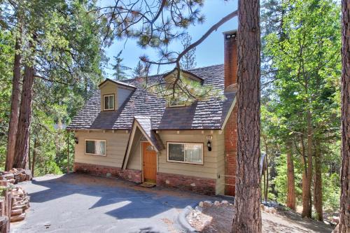 Dancing Bear Chalet