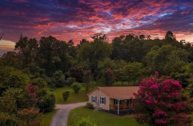 Dandridge Lakeview Home