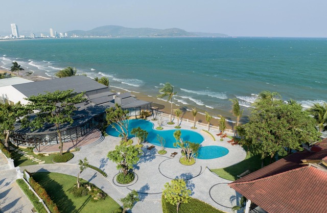DANKBAAR RESORT