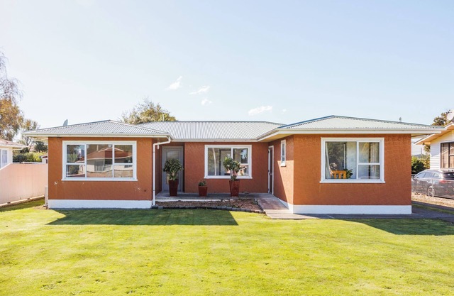 Dannevirke Lodge - Dannevirke Holiday Home