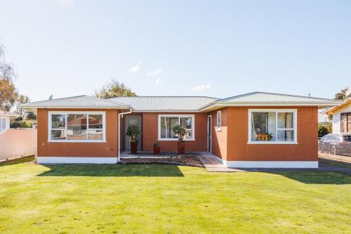 Dannevirke Lodge - Dannevirke Holiday Home