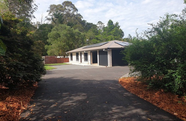 'Daveron Bower' Sunshine Coast Hinterland Escape
