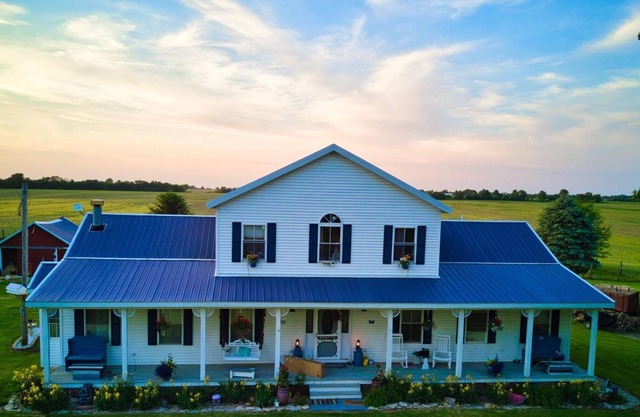 Dawn's Dozen Bed and Breakfast
