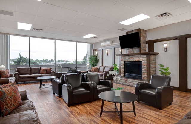 Days Inn by Wyndham Calgary South