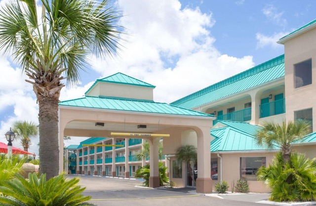 Days Inn by Wyndham Gulfport