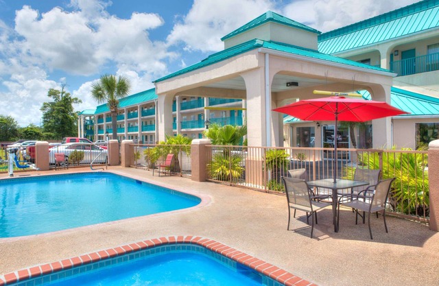 Days Inn by Wyndham Gulfport