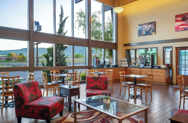 Days Inn by Wyndham Klamath Falls