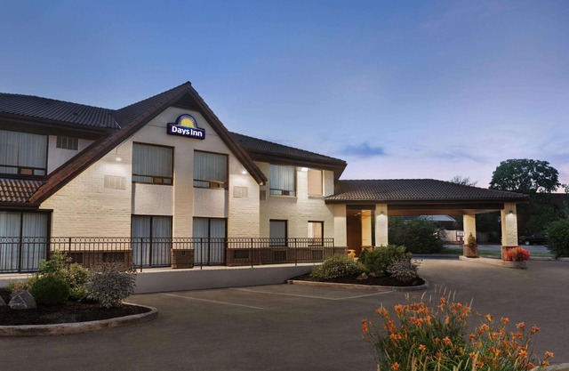 Days Inn by Wyndham Miramichi NB