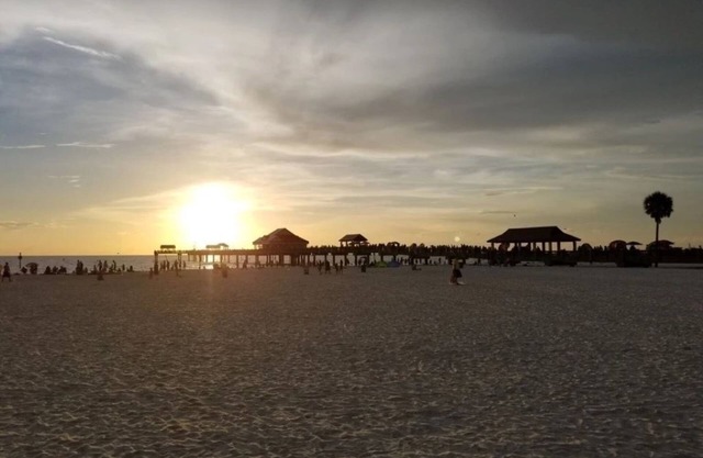 4 de julio en Daytona Beach "7/1/19 - 7/8/19" 2 2 baños Ocean Front Resort