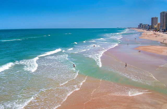 Daytona Shores Inn & Suites
