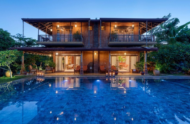 DCanal House