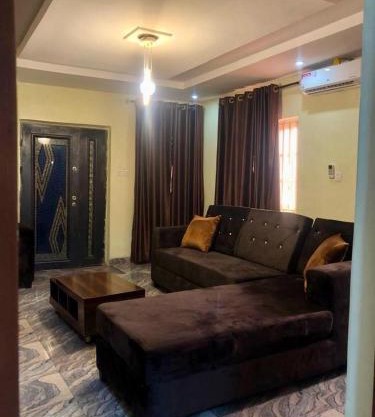 De Bandu Apartments