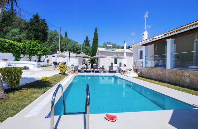 Dea Attica Sea View Apartment with Pool, Dea Attica Sea View Apartment with Pool