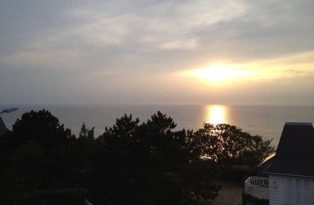 Deauville / Trouville / Alquiler de apartamentos de 70 m2, vistas panorámicas al mar, 2 adultos. WIFI
