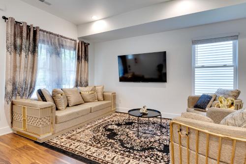 Deck Central Indy Retreat in Walkable Location!
