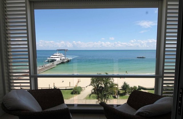 Deep Blue 11 Apartment Moreton island