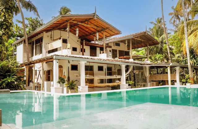 Deep Blue Sea Rental Villa