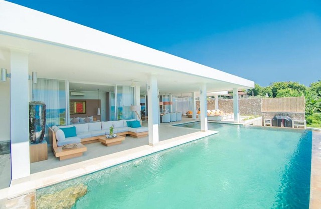 Deep Blue Villa Umeanyar