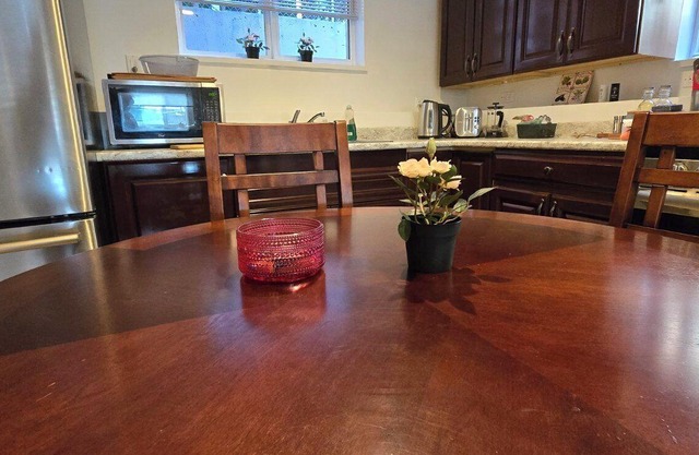 Deep Cove 3 Bedroom for rent