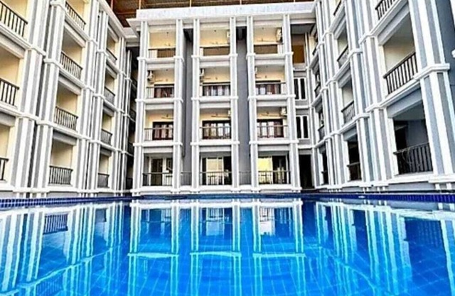 Deep International a Luxury Hotel