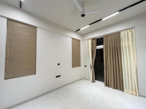 Deep Villa