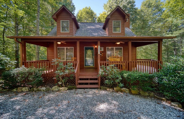 Deer Ridge - Fireplace & Hot Tub