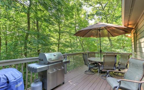 Deer View Retreat - Ramp to Home Wood-Burning Fireplace Netflix Ping Pong