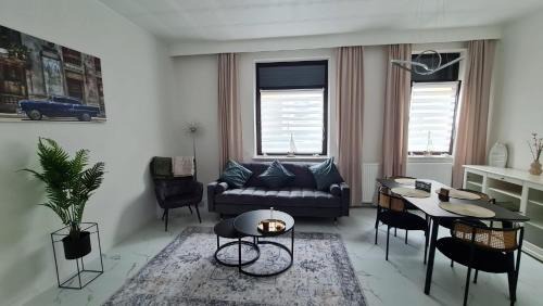 Deichliebe 2 - Modern, Zentral & Familienfreundlich - Inklusive privater Stellplatz im Parkhaus 2min zu Fuß entfernt