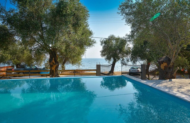 Deja Blue Beach House