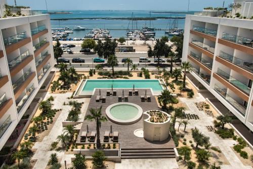 Del Mar Apartment - BT