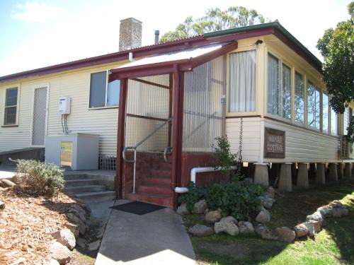 Delegate Nurses Cottage