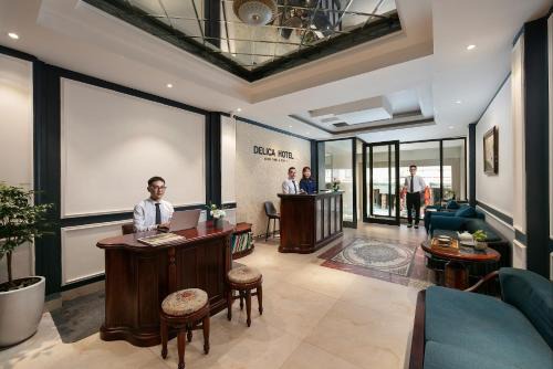 Delica Premium Hotel