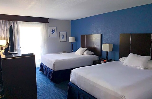 Delight in Comfort Near Attractions: Room w/ Continental Breakfast