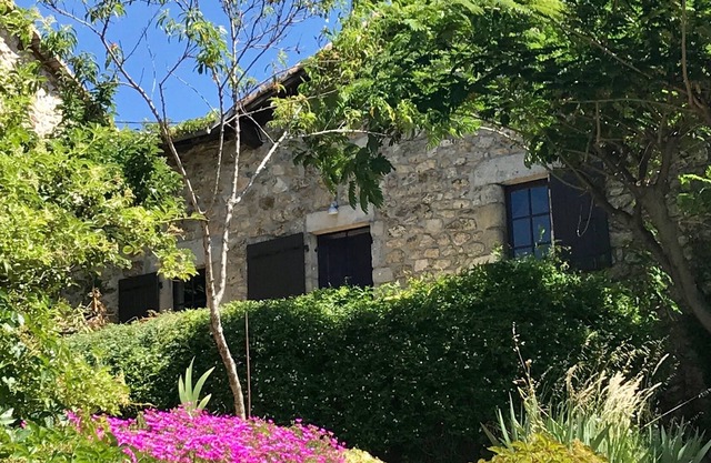 Delightful, authentic holiday home - peacefully situated, stunning views