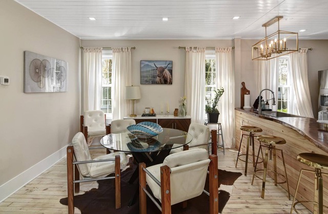 Delightful 1835 restored historic house Blair Academy