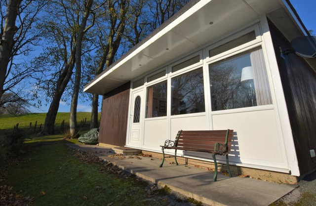 Encantador chalet que admite mascotas, 2 dormitorios, capacidad para 6 personas cerca de Tywyn