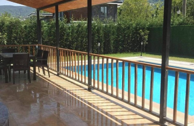 Delightful 4-bedroom bungalow in Sakarya with WiFi access