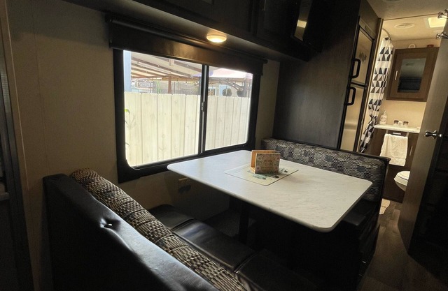 Delightful Camper/RV